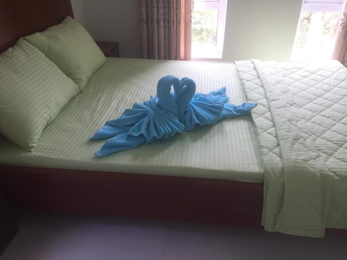 Hôtel Khach San Thuy Young à Vung Tau Extérieur photo