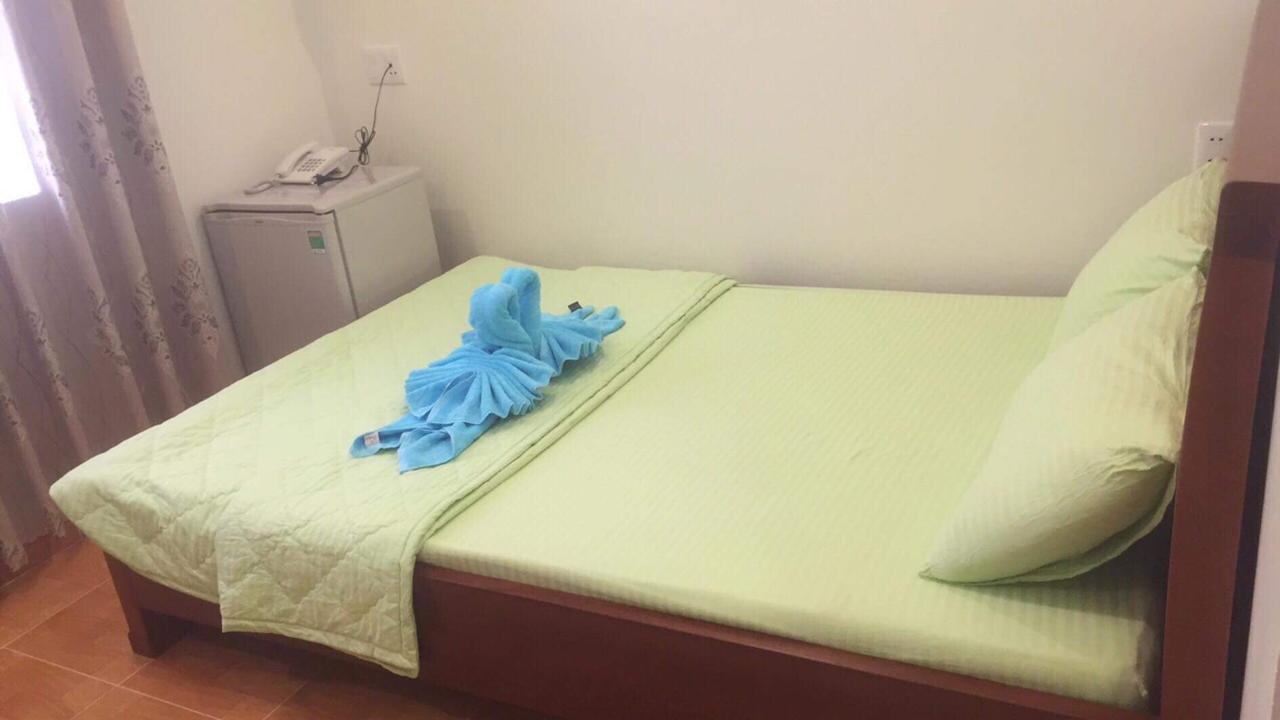 Hôtel Khach San Thuy Young à Vung Tau Extérieur photo