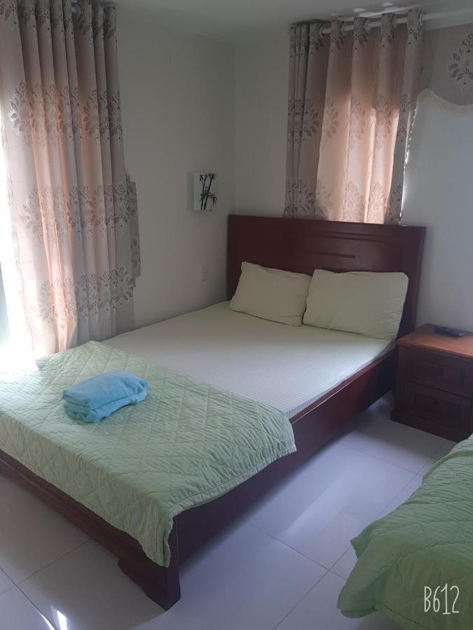 Hôtel Khach San Thuy Young à Vung Tau Extérieur photo